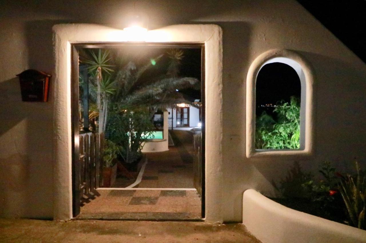 Oasis Surf House Apartment Soo ภายนอก รูปภาพ