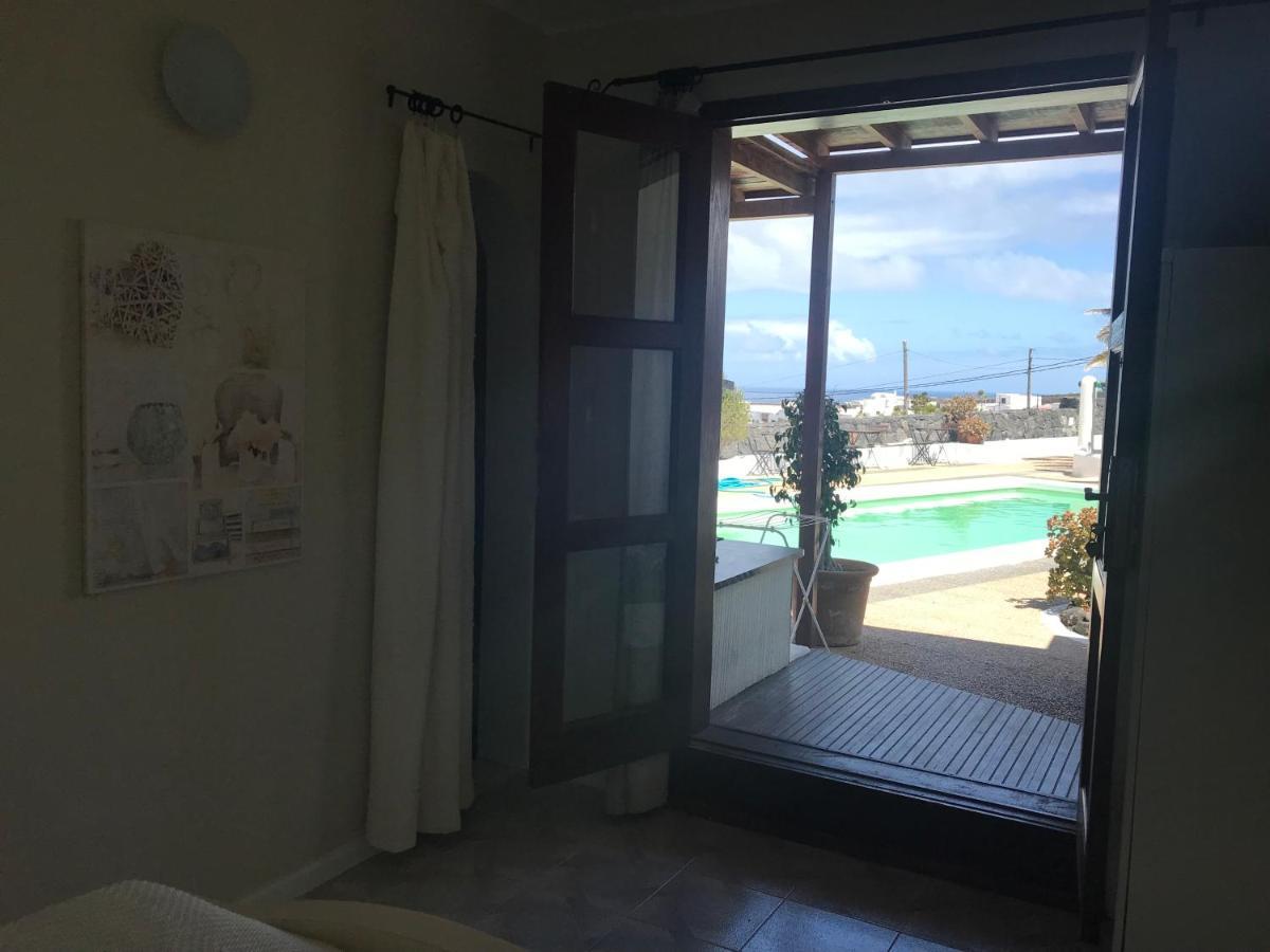 Oasis Surf House Apartment Soo ภายนอก รูปภาพ